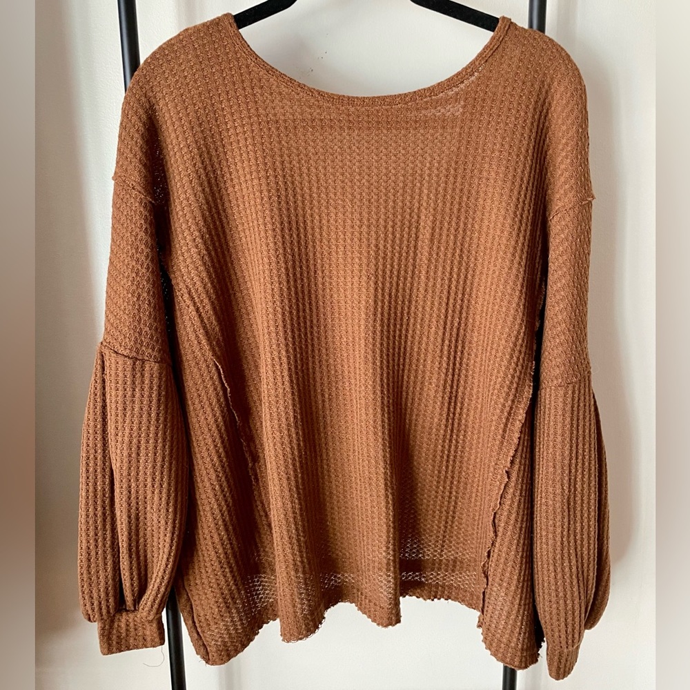 Open Back Waffle Knit Top size Medium - Picture 2 of 12